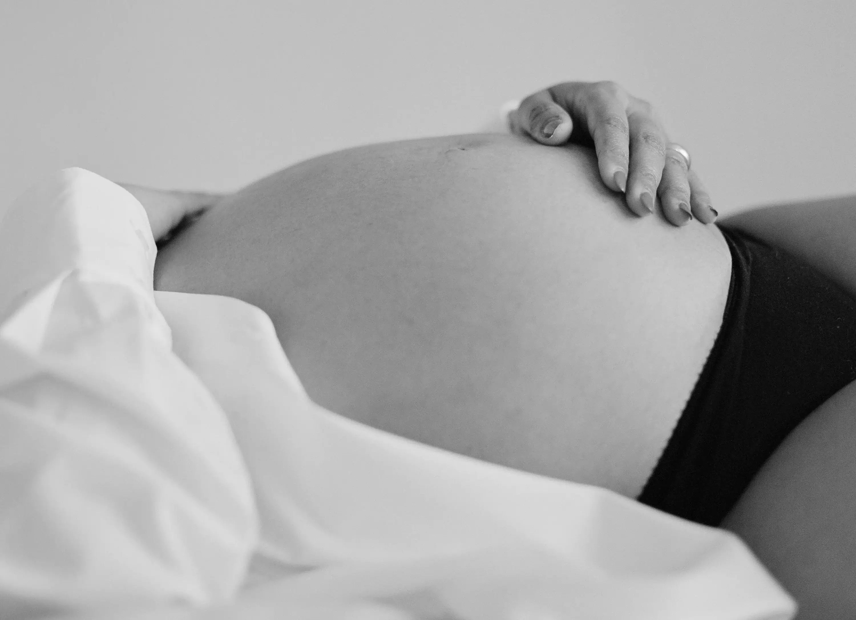 Midwife vs Obstetrician. How to choose your pregnancy care